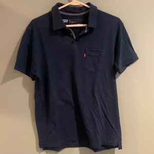Levi’s Levi Strauss & co men size medium polo shortsleeved color blue navy